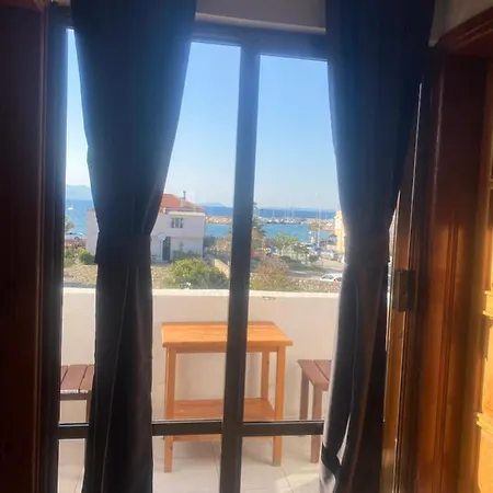 Deniz Kizi Szálloda *