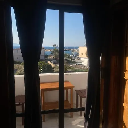 Deniz Kizi Szálloda Çeşme